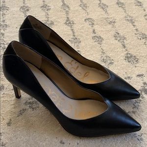 Sam Edelman pointed toe heel